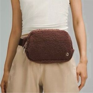 NWT- Lululemon Everywhere Belt Bag Large 2L Brown Fleece